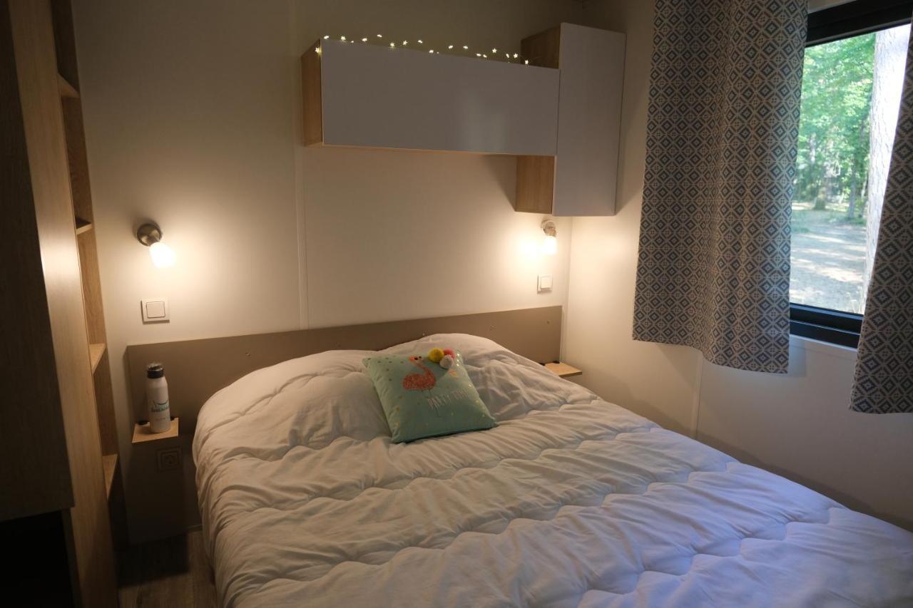 Camping Saint Michel Courtils Esterno foto