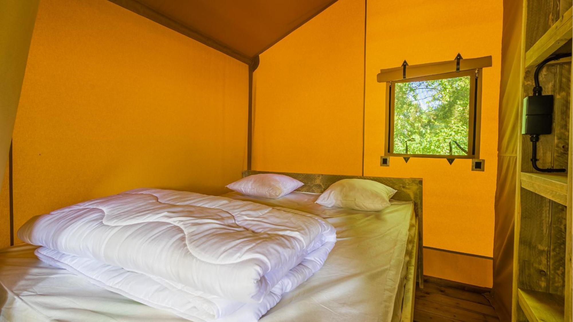 Camping Saint Michel Courtils Esterno foto